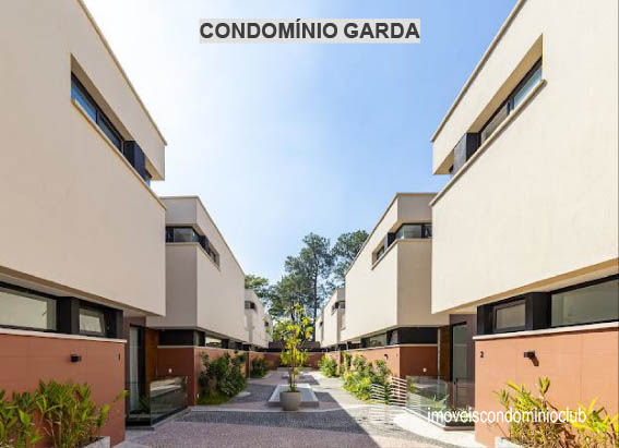 GARDA -casa04-1.jpg